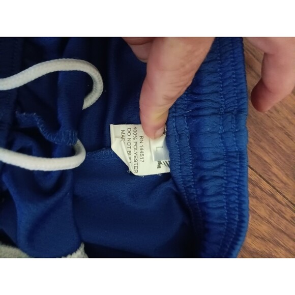 Toptie boys blue size large athletic shorts with pockets - Picture 3 of 3